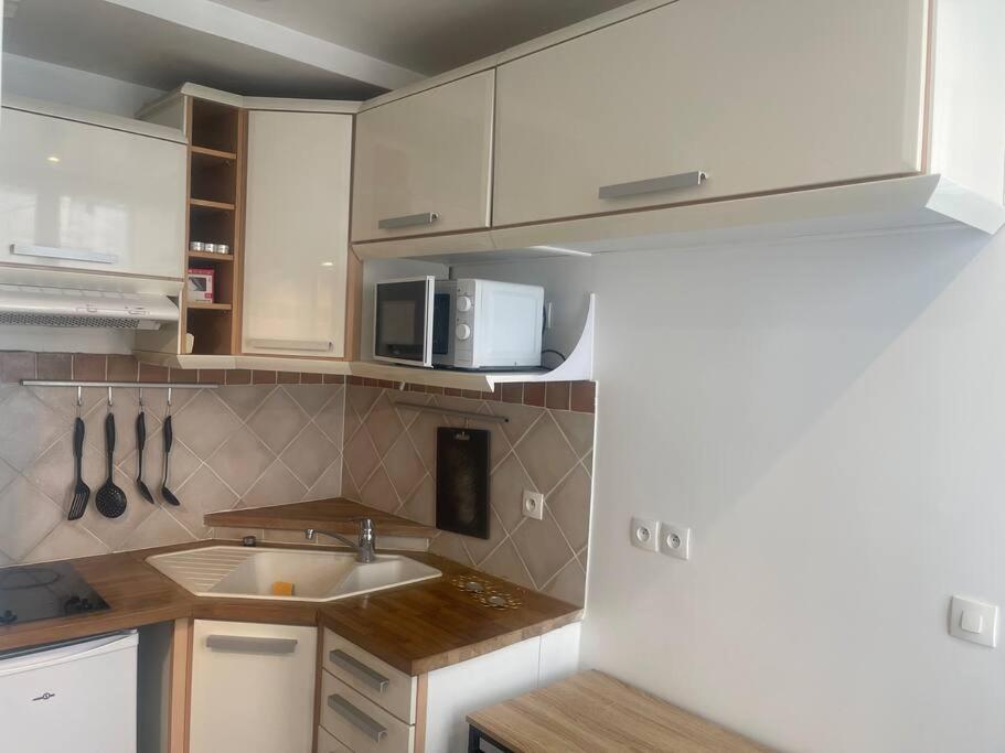 Super Appartement T2 Proche De Tour Eiffel باريس المظهر الخارجي الصورة